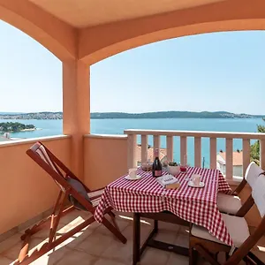Tonina Apartman Trogir