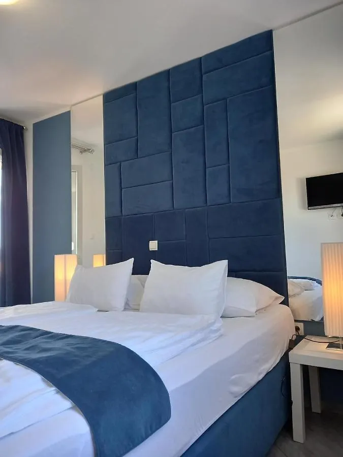 ****  Garfild Guest House Novi Vinodolski Chorvatsko
